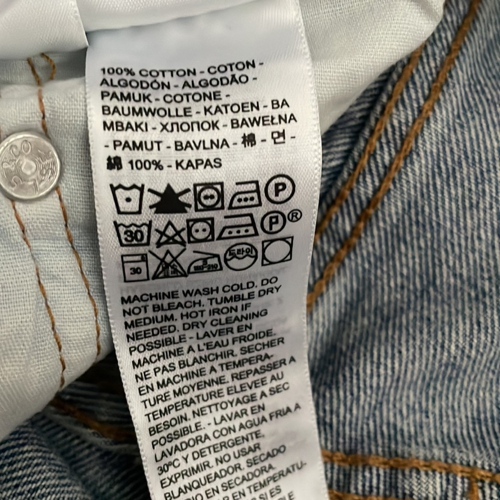 Levi's Mid Rise jeans - Picture 4 of 4
